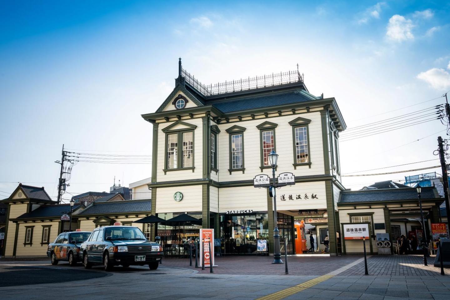 Hotel 一軒家貸切り最大11人まで 114平米の平屋の和の家 駐車場2台無料 道後温泉や松山城へのアクセス抜群 Exterior foto