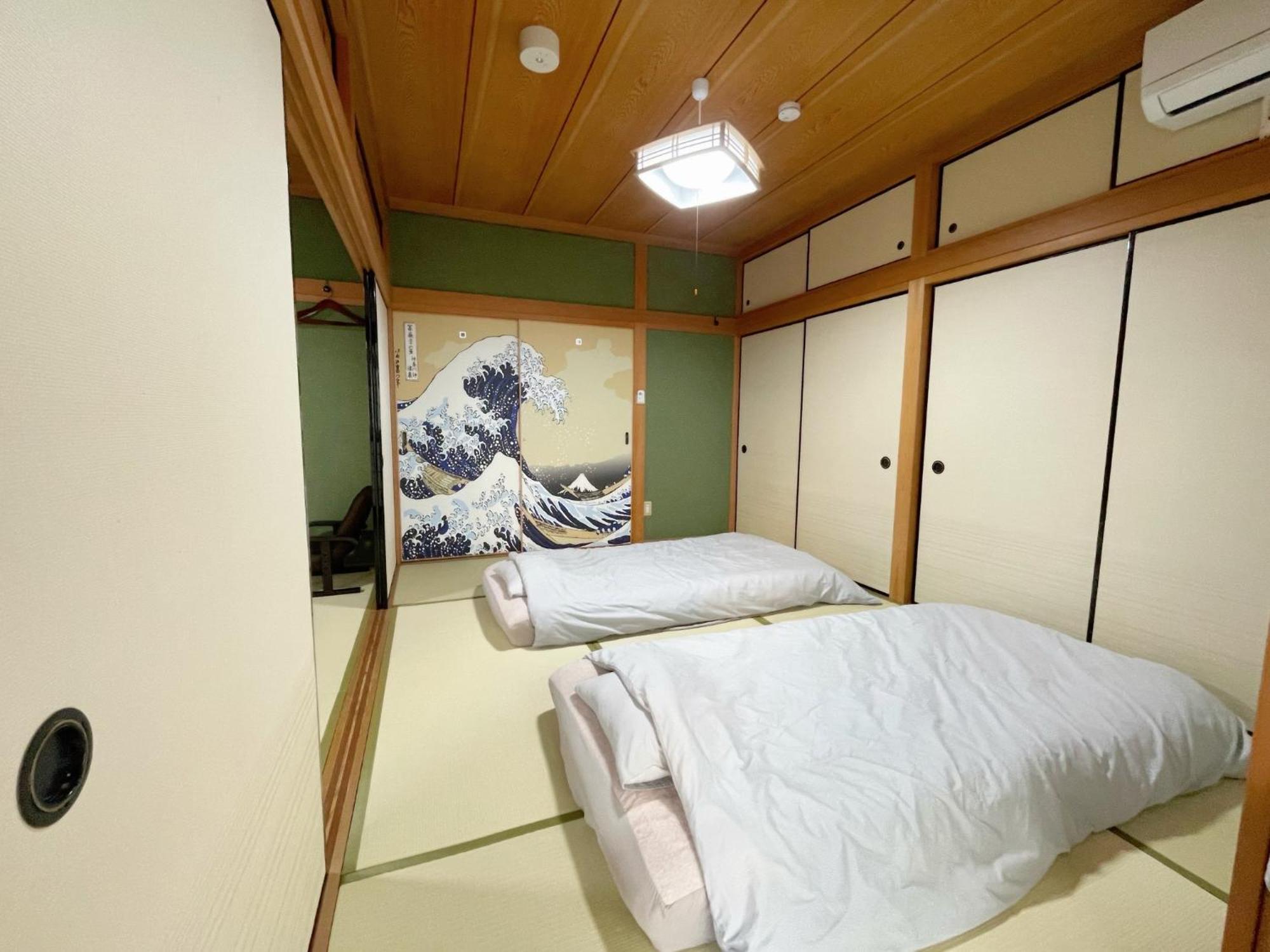 Hotel 一軒家貸切り最大11人まで 114平米の平屋の和の家 駐車場2台無料 道後温泉や松山城へのアクセス抜群 Exterior foto